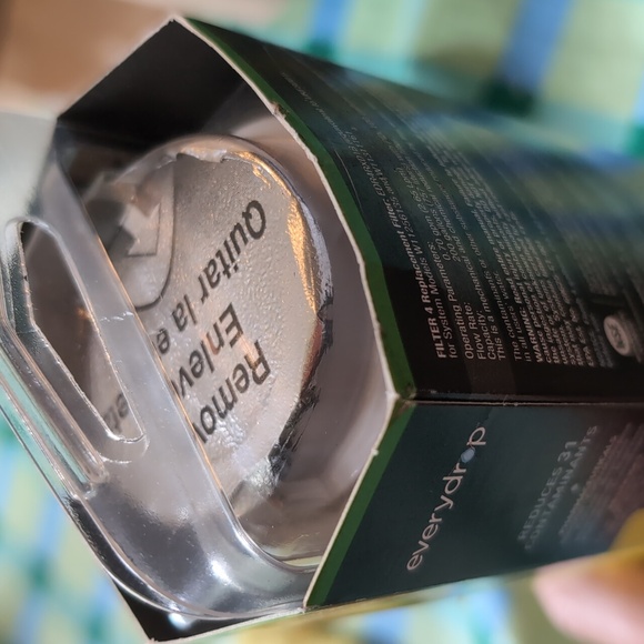 EveryDrop Refrigerator Water Filter - Picture 3 of 3